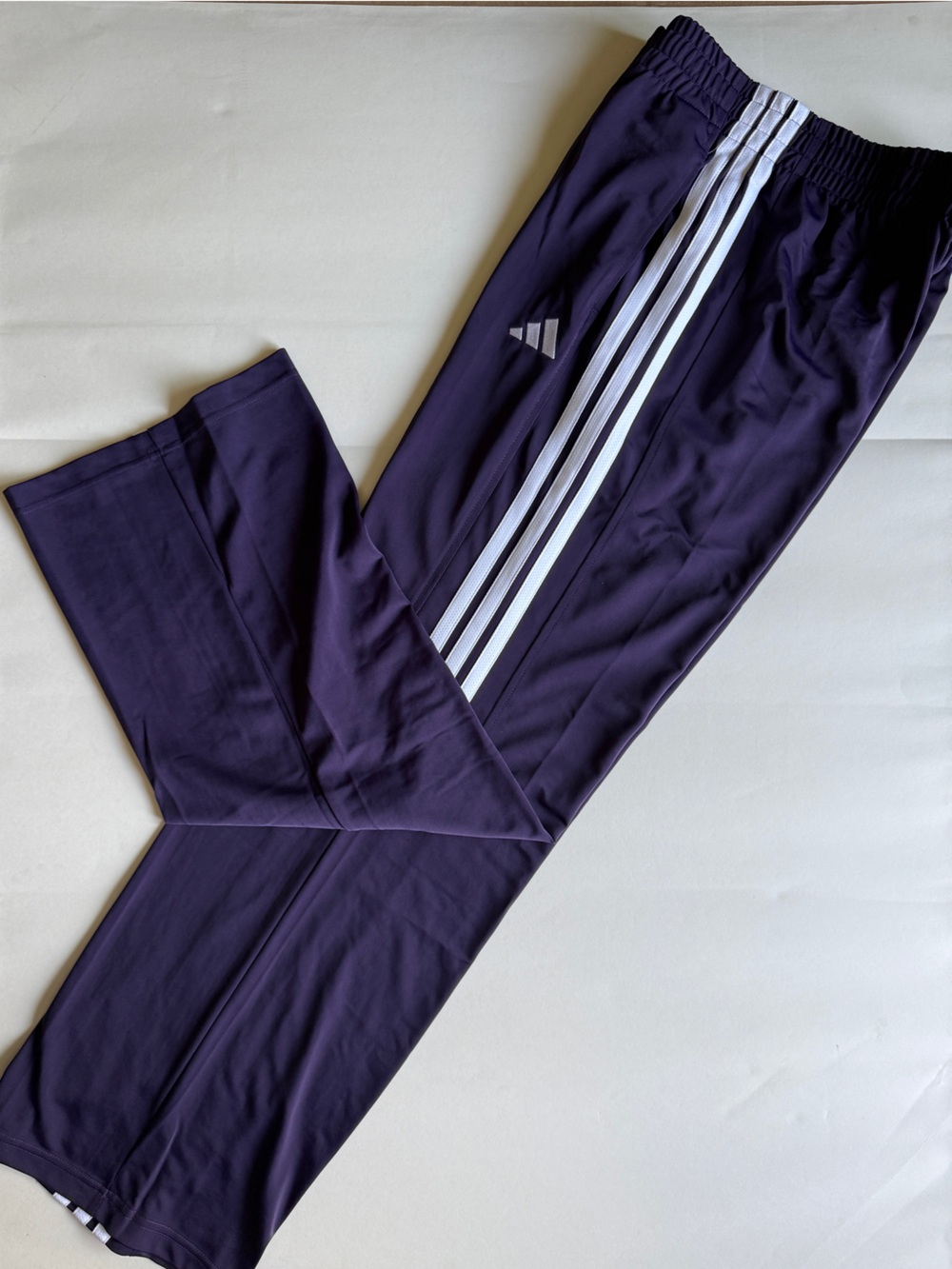 Adidas [S-L] Women’s 3-Stripes Tricot Track Pants Aurora Plum KW7792
